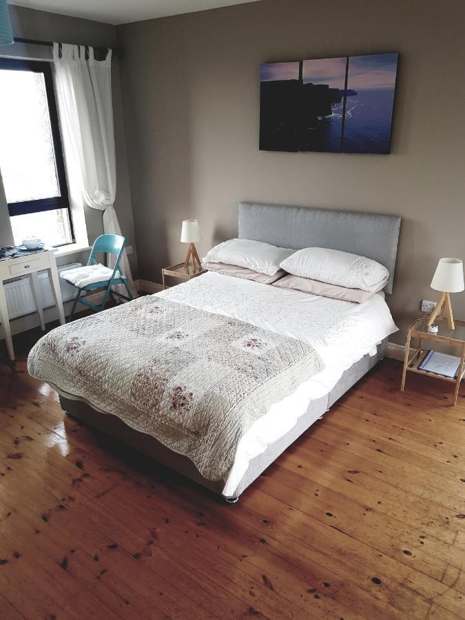 Bed and Breakfast Our View Doolin Exteriér fotografie